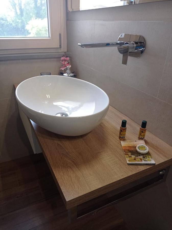 Monolocale Lucca Pellegrinilittlehouse Villa Dış mekan fotoğraf